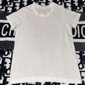Lululemon Tee